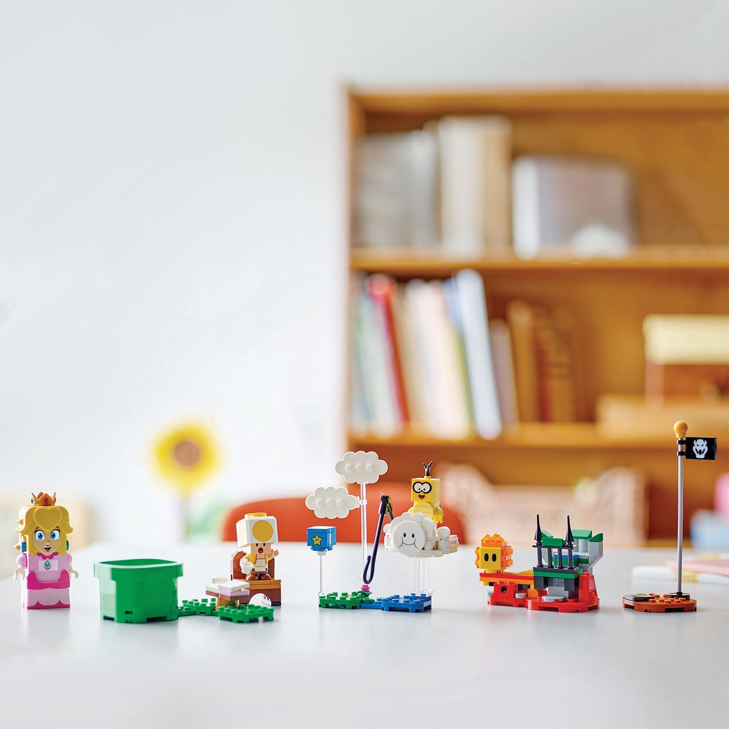 LEGO® Super Mario™ Adventures with Interactive LEGO® Peach™ Bộ Đồ Chơi Phiêu Lưu Tương Tác 71441 - Hình ảnh bổ sung 5