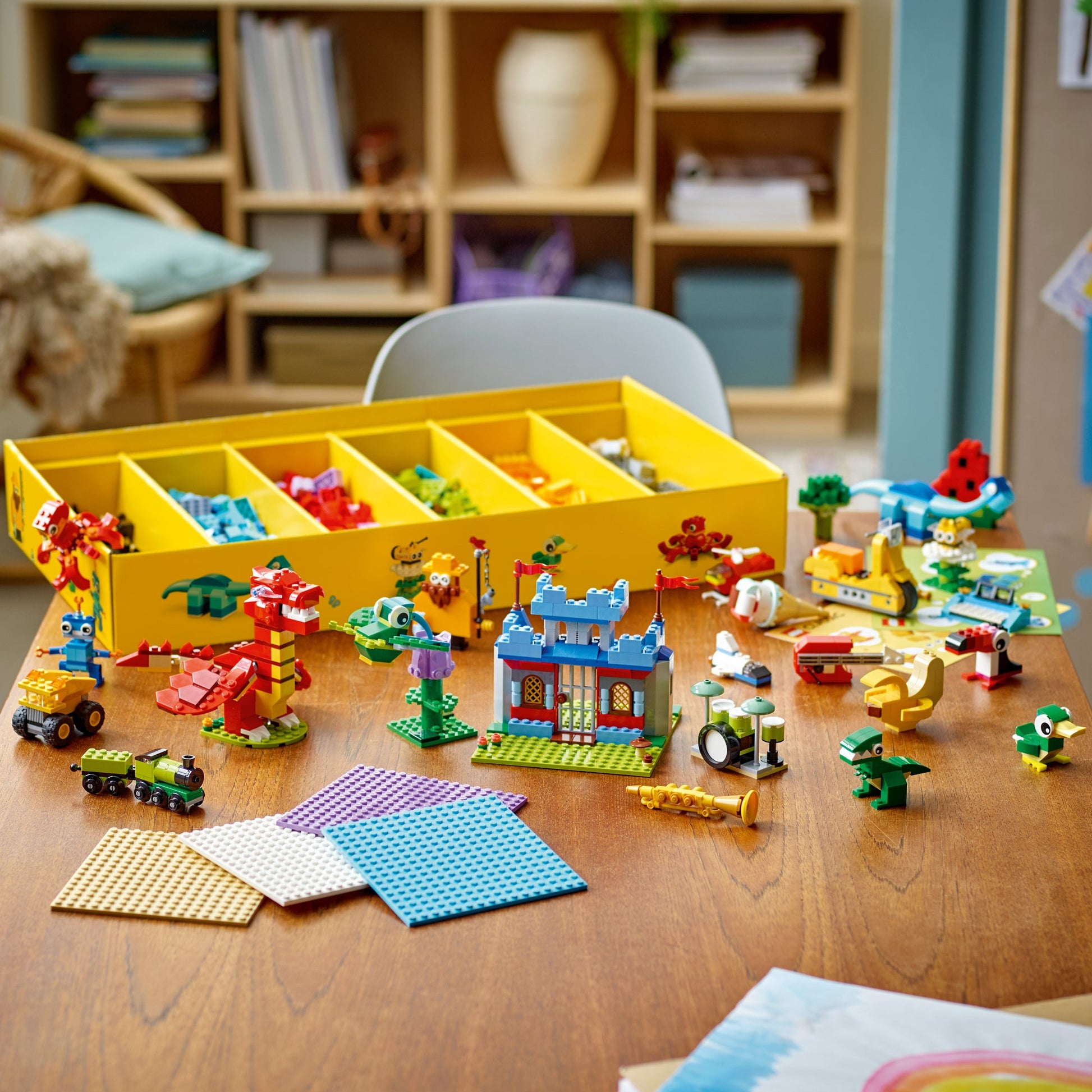 LEGO® Classic Build Together - Bộ Đồ Chơi Xây Dựng Sáng Tạo 1601 Chi Tiết - LEGO 11020 - Hình ảnh bổ sung 5