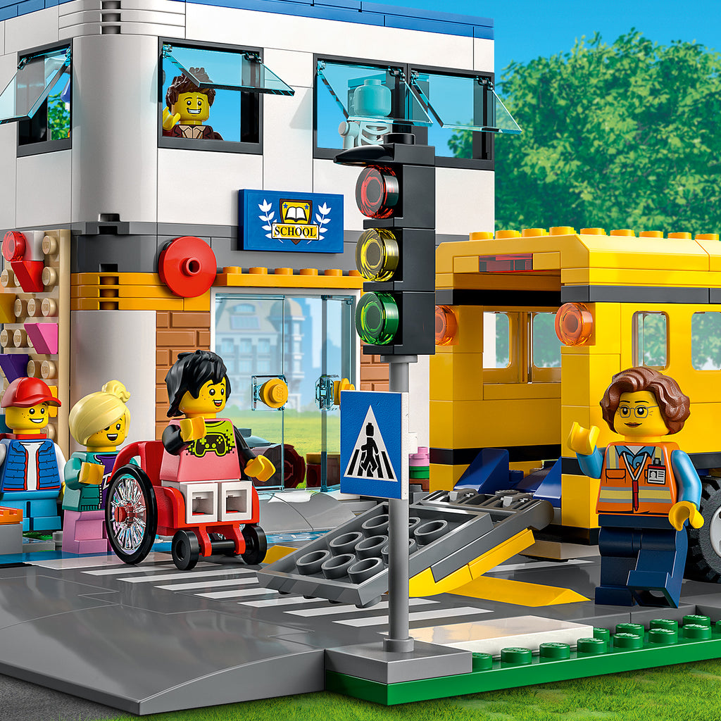 LEGO® City School Day - Bộ Đồ Chơi Lắp Ráp Trường Học 60329 - LEGO City - Hình ảnh bổ sung 9
