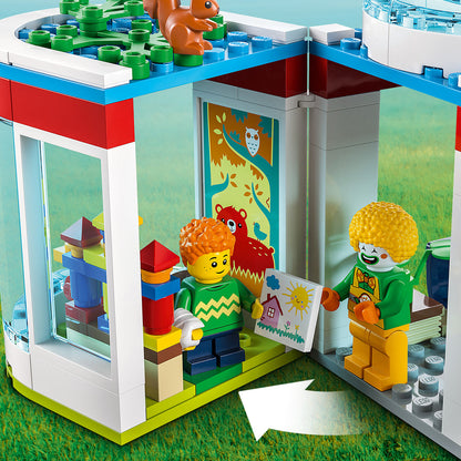 LEGO® City Hospital - Bộ Đồ Chơi Bệnh Viện Thành Phố - LEGO 60330 - Hình ảnh bổ sung 6