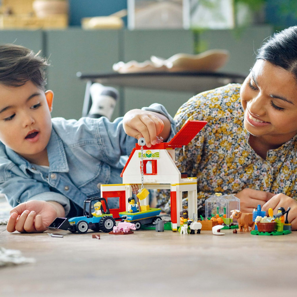LEGO® City Barn & Farm Animals - Đồ Chơi Lắp Ráp Chuồng Trại & Động Vật Nông Trại - LEGO 60346 - Hình ảnh bổ sung 4