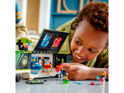 LEGO® City Gaming Tournament Truck - Xe Tải Giải Đấu Gaming LEGO 60388 - Hình ảnh bổ sung 6