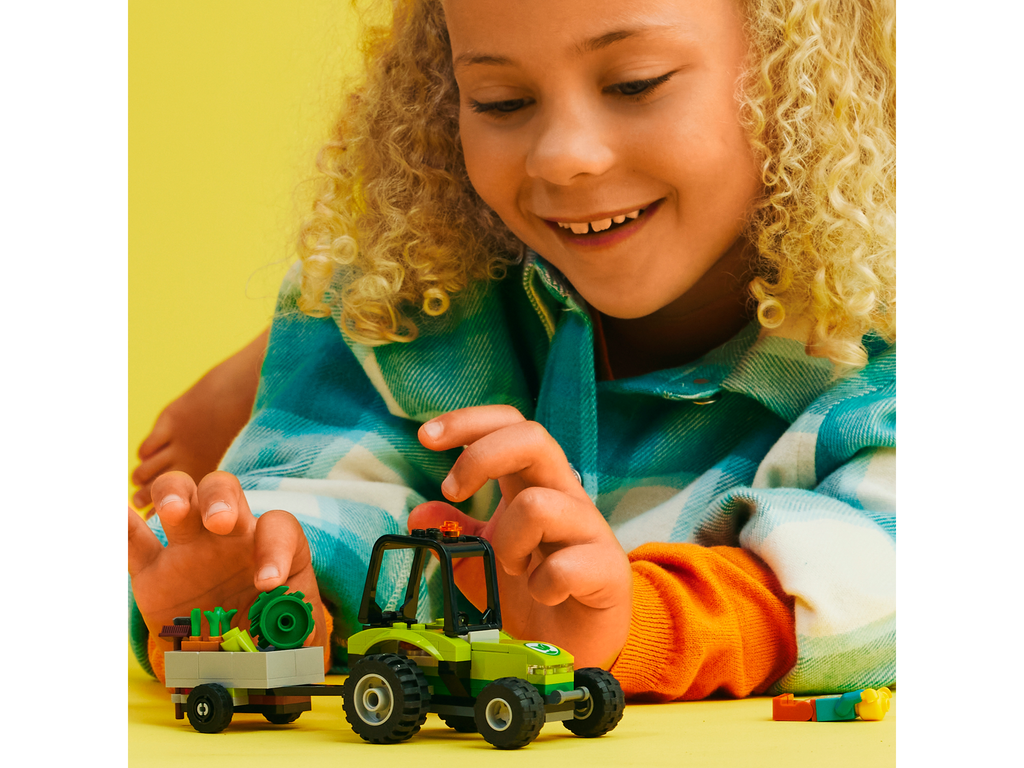 LEGO® City Park Tractor - Xe Máy Cày Công Viên Đồ Chơi Lắp Ráp LEGO 60390 - Hình ảnh bổ sung 5