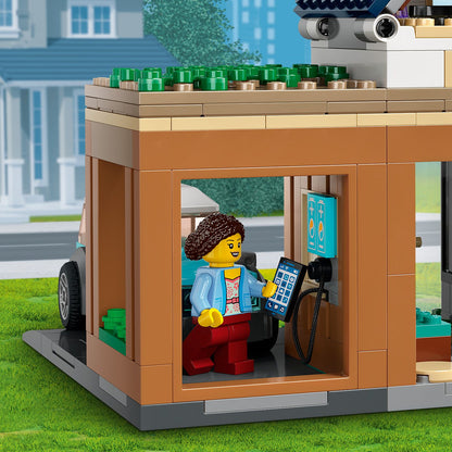 LEGO® City Family House and Electric Car - Mô Hình Ngôi Nhà Gia Đình Và Xe Điện LEGO City 60398 LEGO - ảnh 3 - Lego