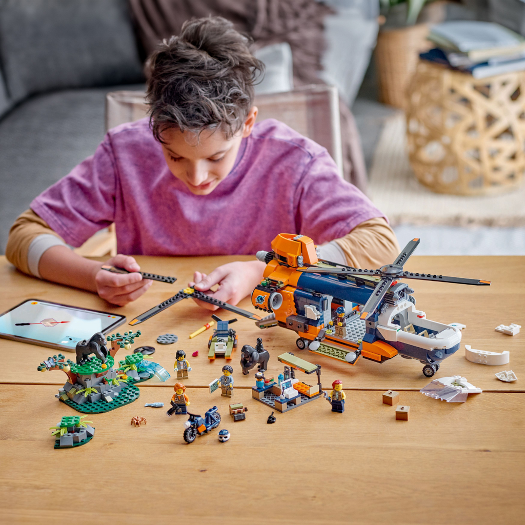 LEGO® City Jungle Explorer Helicopter at Base Camp - Bộ Đồ Chơi Trực Thăng Thám Hiểm Rừng Sâu LEGO 60437 - Góc nhìn khác 3