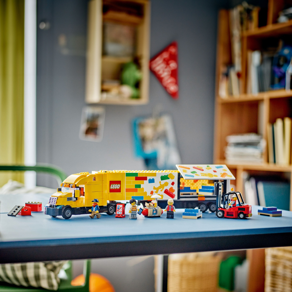 LEGO® City Yellow Delivery Truck - Bộ Lắp Ráp Xe Tải Giao Hàng Màu Vàng - LEGO City 60440 - Hình ảnh bổ sung 8