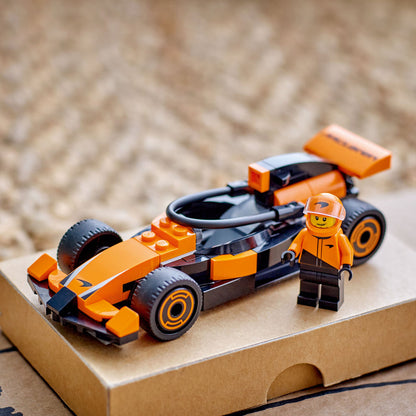 LEGO® City F1® Driver with McLaren Race Car - Đồ Chơi Lắp Ráp Xe Đua F1 McLaren 60442 - Hình ảnh bổ sung 5
