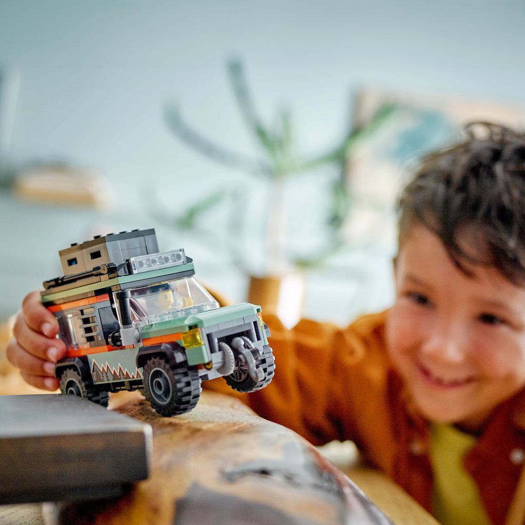 LEGO® City Off-Road 4x4 Mountain Truck - Xe Tải Leo Núi 4x4 Địa Hình - LEGO 60447 - Hình ảnh bổ sung 4