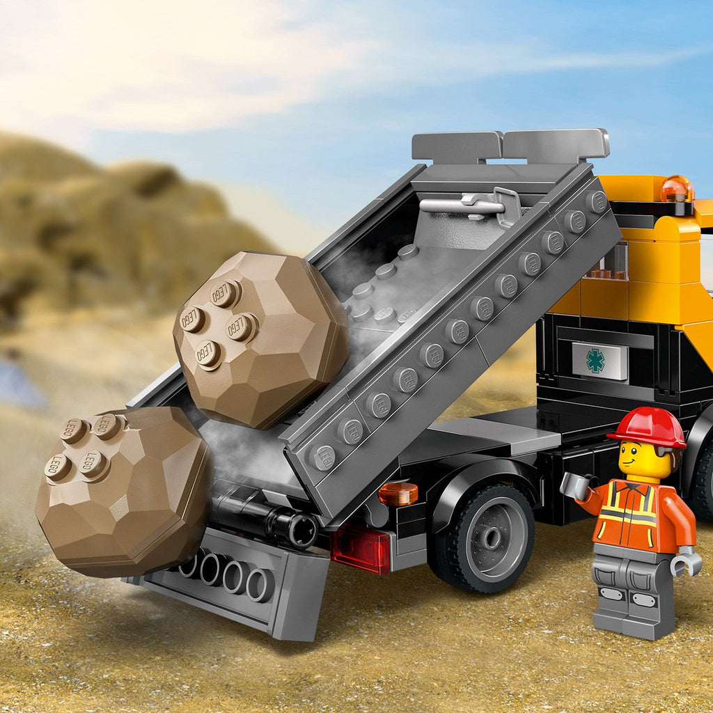 LEGO® City Heavy-Duty Recovery Tow Truck with Crane Xe Kéo Phục Hồi Hạng Nặng 60467 LEGO LEGO - ảnh 4 - LEGO Sets