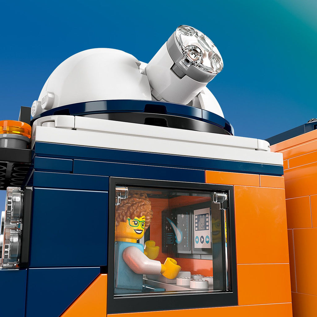 LEGO® City Arctic Explorer Science Lab Truck (60471) Xe Tải Phòng Thí Nghiệm Khám Phá Bắc Cực LEGO City - Hình ảnh bổ sung 9
