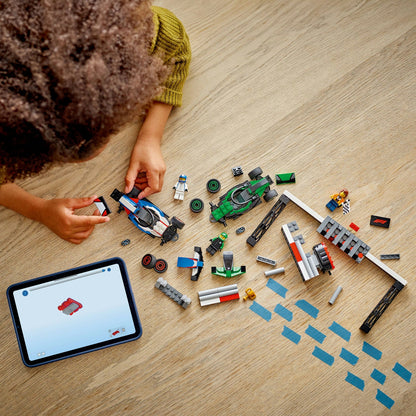 LEGO® City F1® Grid with VCARB & Sauber Race Cars - Bộ Lắp Ráp Xe Đua Công Thức 1 - LEGO 60474 - Hình ảnh bổ sung 4