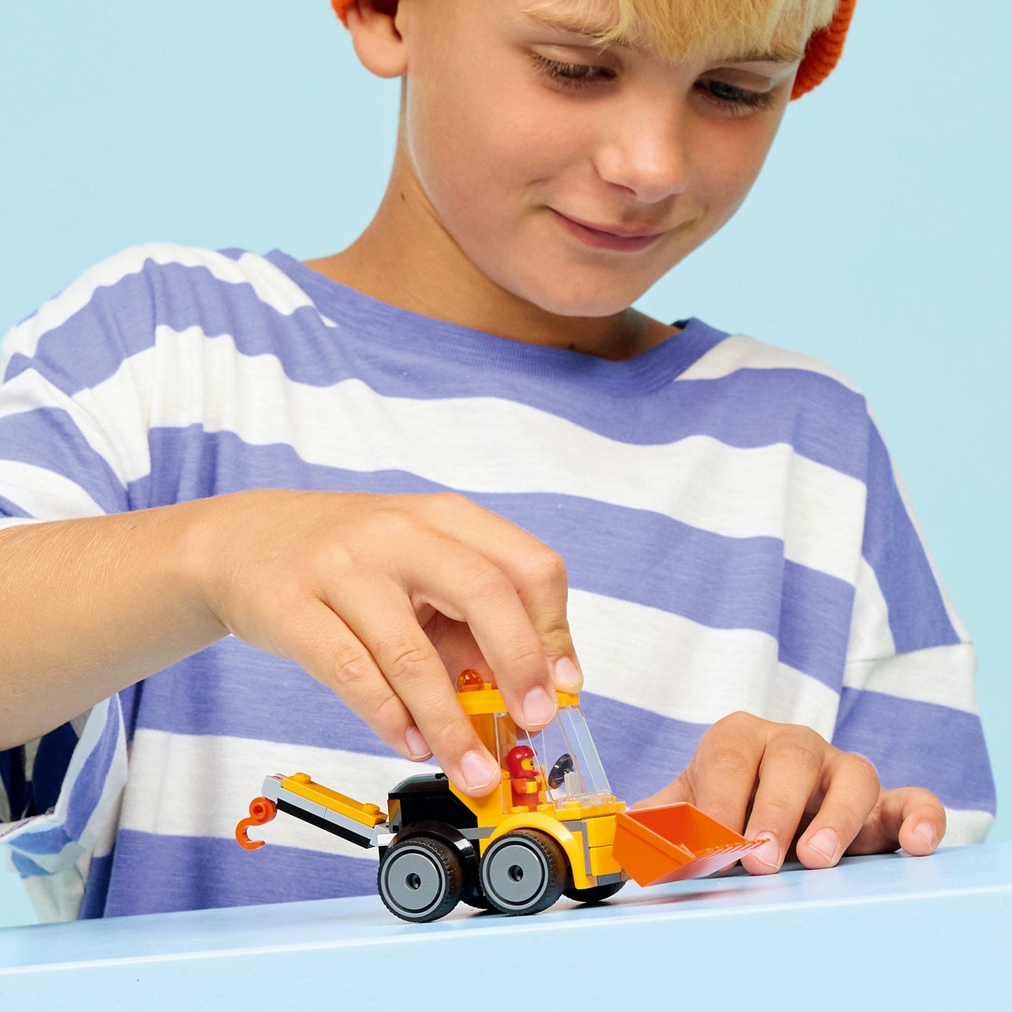 LEGO® City Rides – Construction Loader - Xe Tải Xây Dựng LEGO 60483 - Góc nhìn khác 3