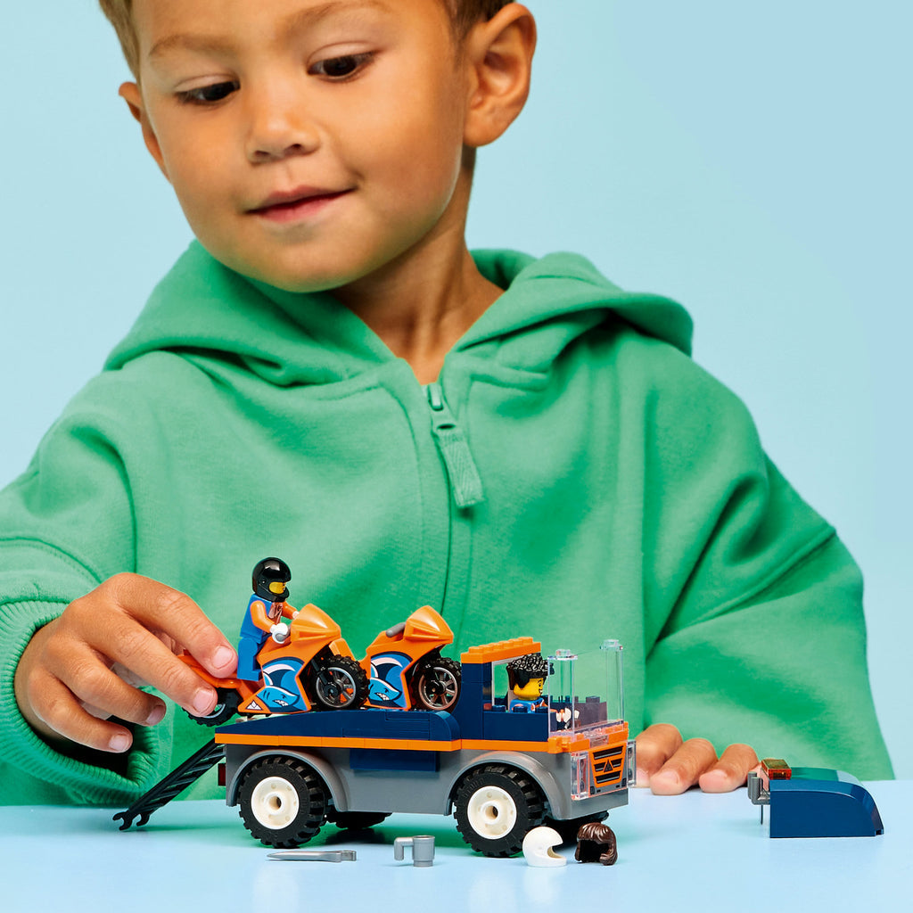 LEGO® City Motorcycle Transporter - Xe Tải Chở Xe Máy Đồ Chơi LEGO 60491 - Góc nhìn khác 3