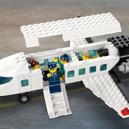 LEGO® City Airport with Airplane - Đồ Chơi Lắp Ráp Sân Bay Hiện Đại - LEGO 60502 - Hình ảnh bổ sung 7
