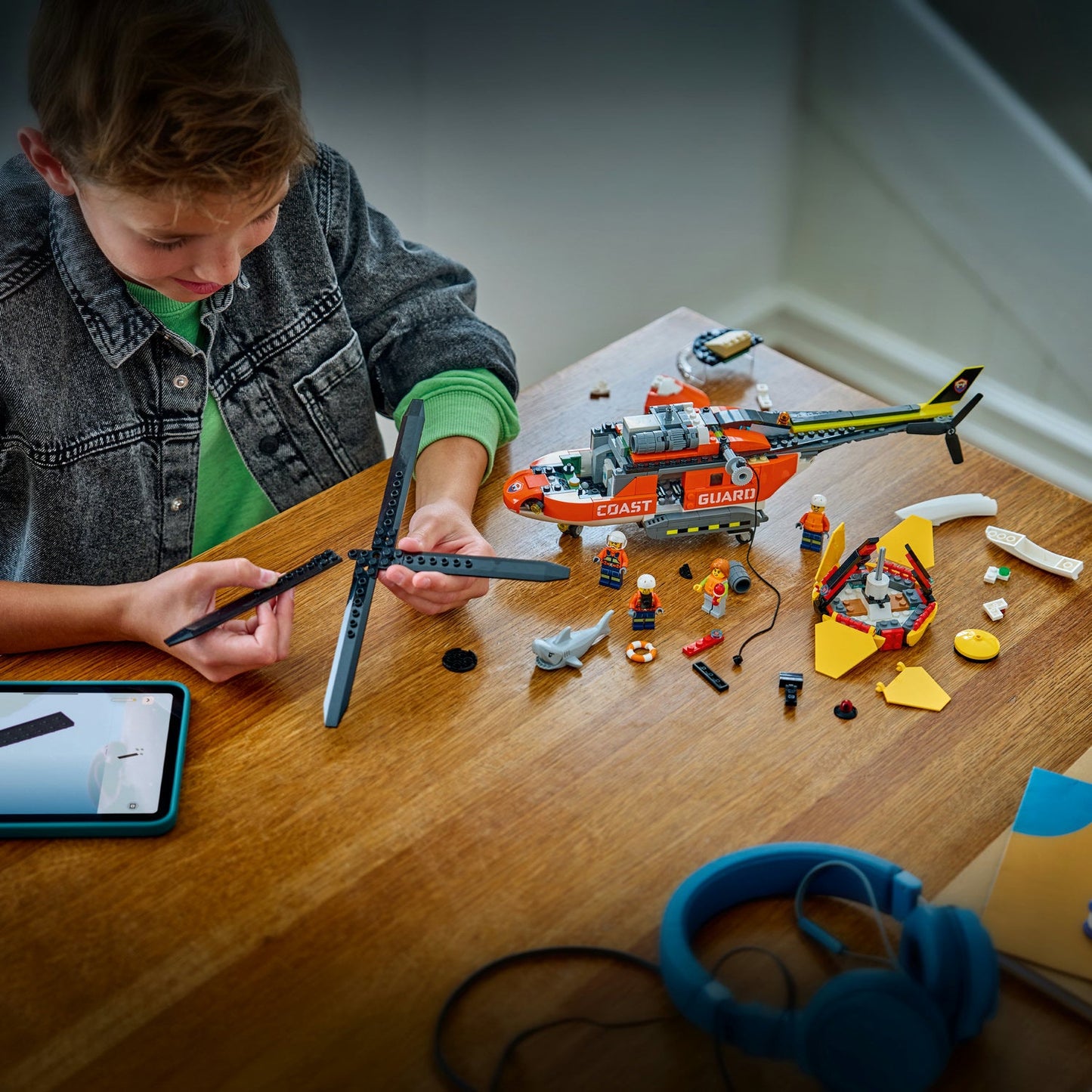 LEGO® City Coast Guard Helicopter - Trực thăng Cứu hộ Bờ biển - LEGO 60503 - Hình ảnh bổ sung 4