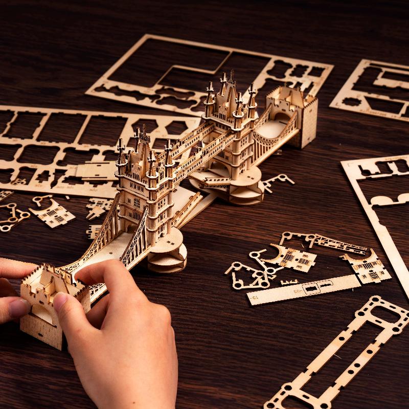 Rolife Modern 3D Wooden Puzzle - Tower Bridge Architecture TG412 - Mô hình gỗ 3D kiến trúc Cầu Tháp Luân Đôn - Rolife