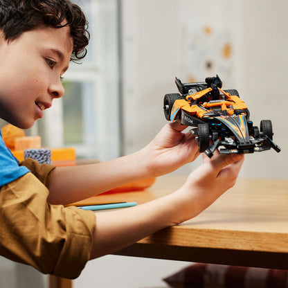LEGO® Technic™ NEOM McLaren Formula E Race Car - Mô Hình Xe Đua Công Thức E - LEGO 42169 - Hình ảnh bổ sung 6