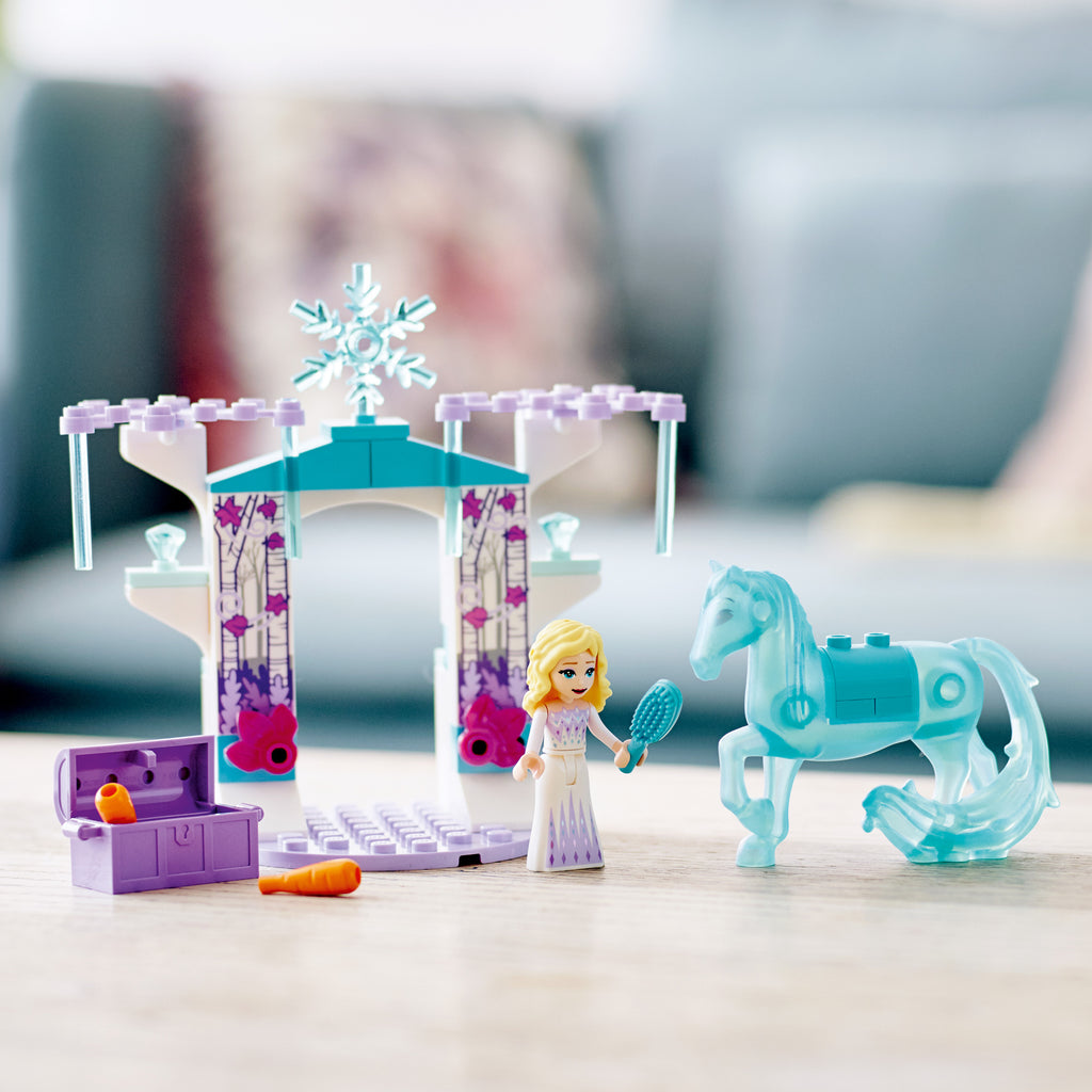 LEGO® Disney™ Elsa and the Nokk’s Ice Stable - Đồ chơi lắp ráp Chuồng Ngựa Băng của Elsa - LEGO 43209 - Góc nhìn khác 3