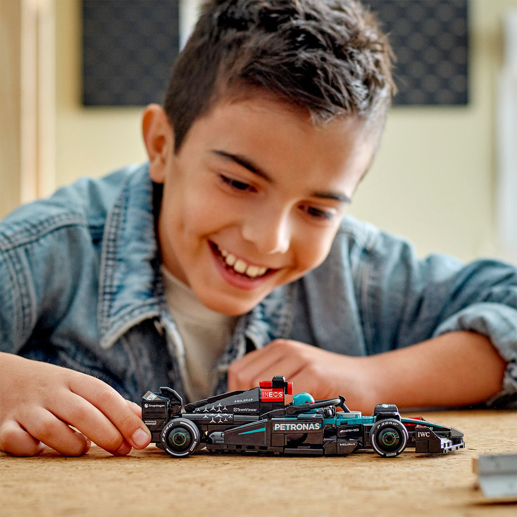 LEGO® Speed Champions Mercedes-AMG F1® W15 Race Car - Mô Hình Xe Đua Đồ Chơi Lắp Ráp LEGO 77244 - Hình ảnh bổ sung 6