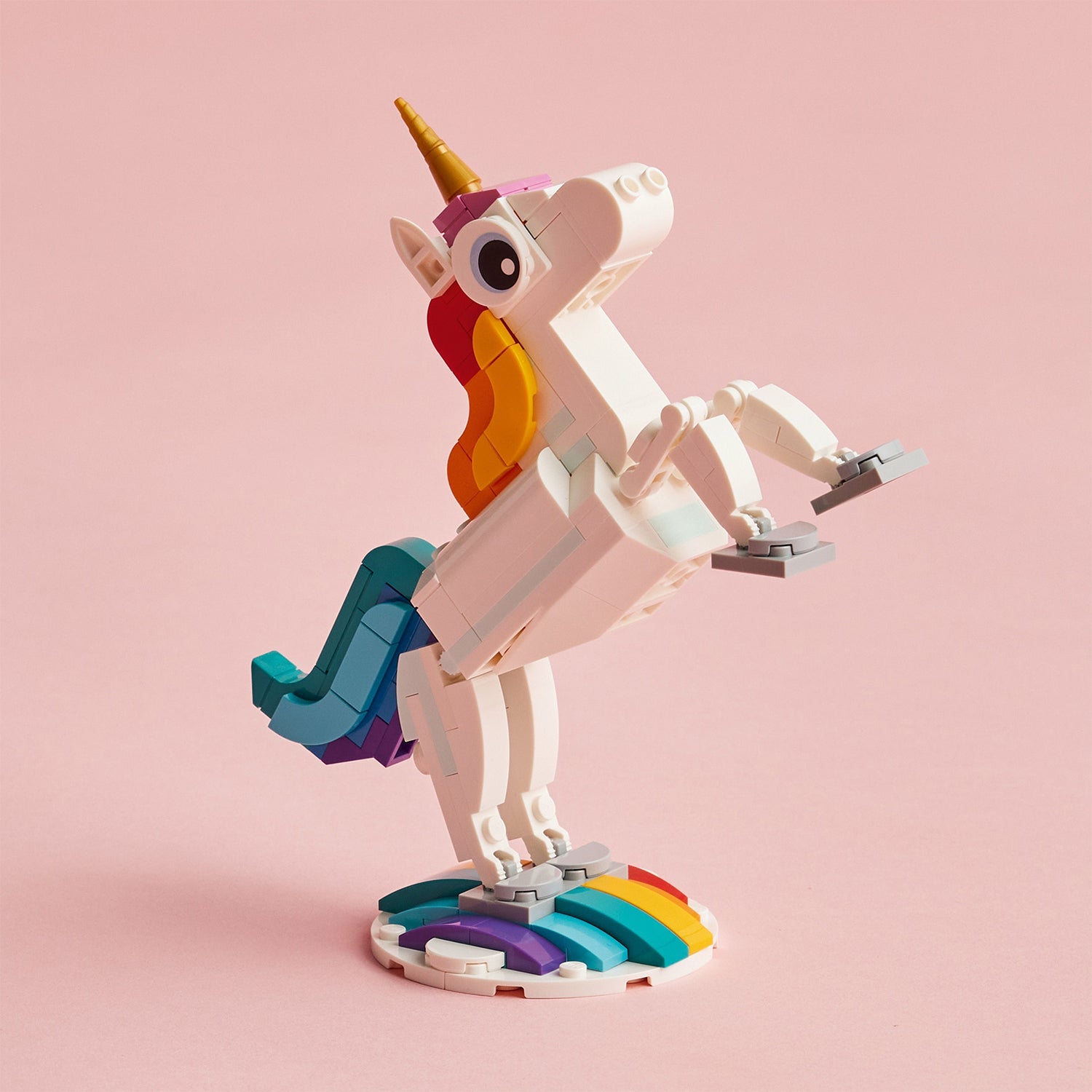 LEGO® Creator 3-in-1 Magical Unicorn - Bộ Lắp Ráp Kỳ Lân Phép Thuật - LEGO 31140 - Hình ảnh bổ sung 6