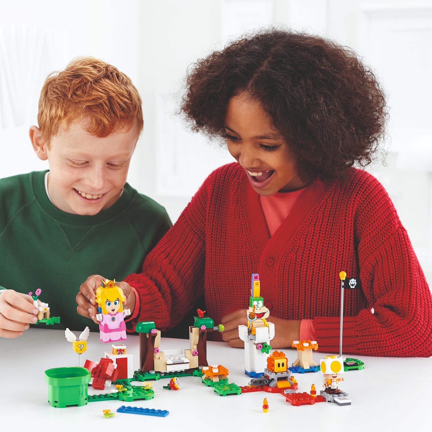 LEGO® Super Mario™ Adventures with Peach Starter Course - Bộ Đồ Chơi Khởi Đầu Tương Tác LEGO 71403 - Hình ảnh bổ sung 6