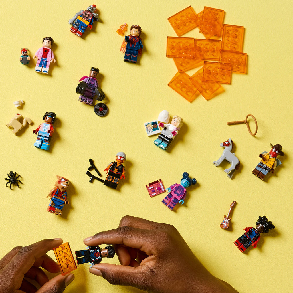 LEGO® Minifigures Spider-Man: Across the Spider-Verse - Mô hình nhân vật ngẫu nhiên (Blind Box) 71050 - Hình ảnh bổ sung 4