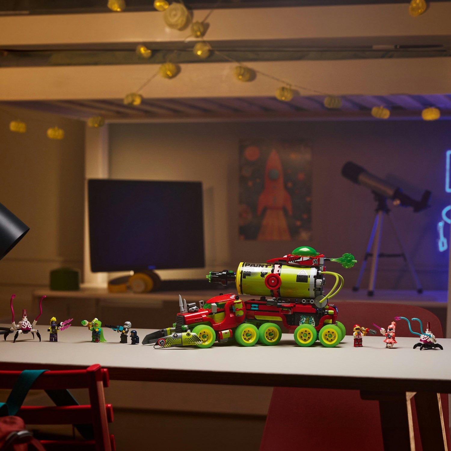 LEGO® DREAMZzz™ Mateo's Spray Paint Truck - Xe Tải Phun Sơn Lắp Ráp 2 Trong 1 - LEGO 71499 - Hình ảnh bổ sung 5