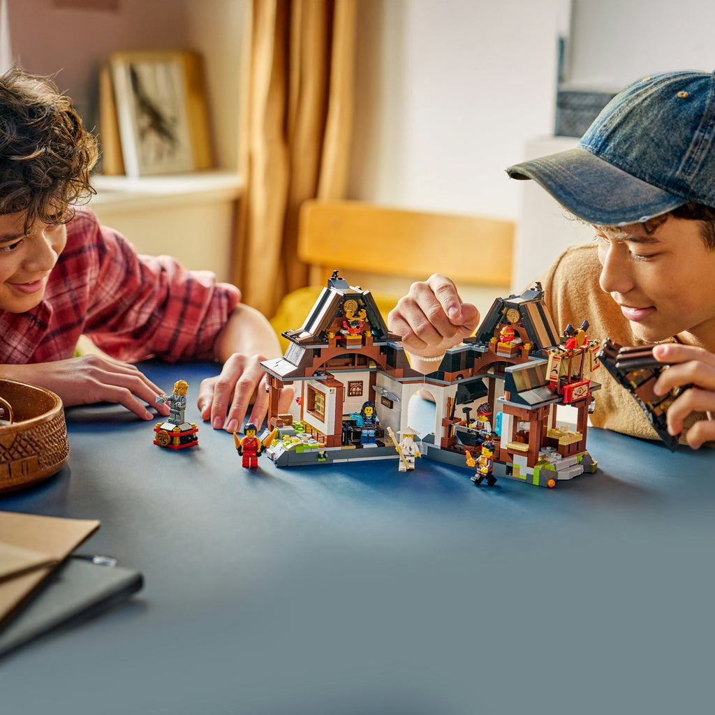 LEGO® NINJAGO® Four Weapons Blacksmith 15th Anniversary - Tiệm Rèn Bốn Loại Vũ Khí (Kỷ Niệm 15 Năm) - LEGO 71858 - Hình ảnh bổ sung 6