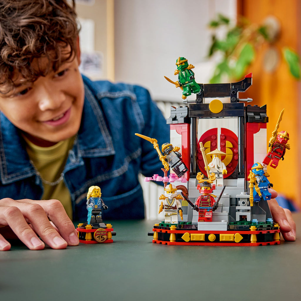 LEGO® NINJAGO® Ninja Character Display 15th Anniversary - Mô Hình Trưng Bày Nhân Vật Ninja Kỷ Niệm 15 Năm - LEGO 71866 - Góc nhìn khác 3
