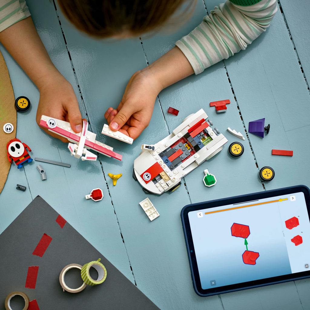 LEGO® Super Mario™: Mario Kart™ – Shy Guy & P-Wing | Bộ Đồ Chơi Lắp Ráp Xe Đua Mario Kart (72045) - Hình ảnh bổ sung 5