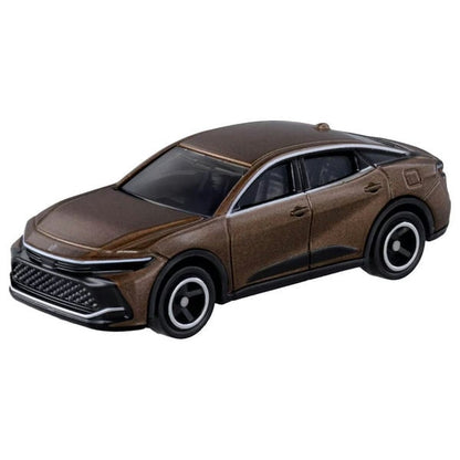 Tomica No. 72 Toyota Crown Box