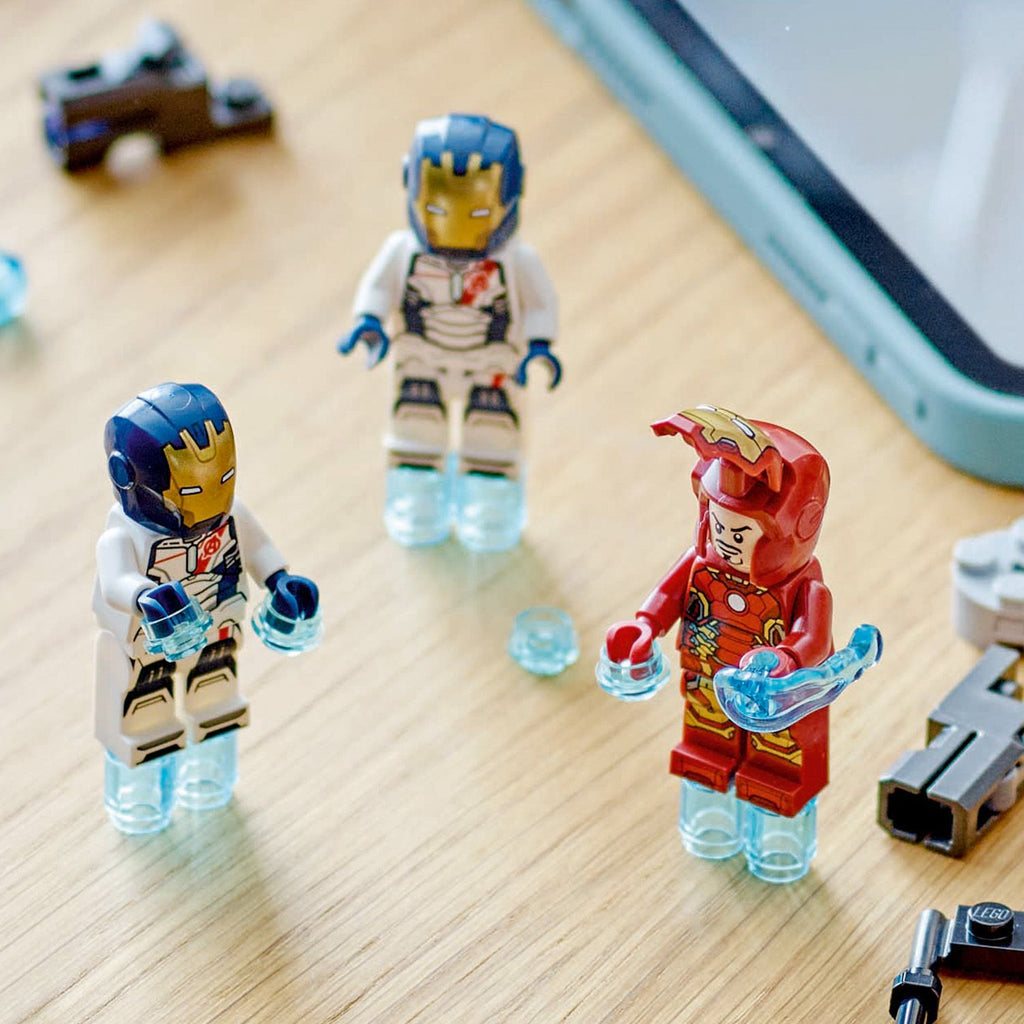 LEGO® Marvel Iron Man & Iron Legion vs. Hydra Soldier Đồ Chơi Lắp Ráp Siêu Anh Hùng Avengers 76288 - Hình ảnh bổ sung 9