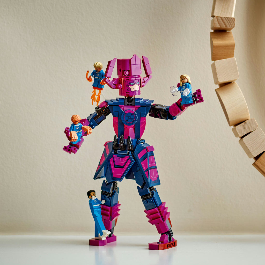 LEGO® Marvel Fantastic Four vs. Galactus Construction Figure - Bộ Lắp Ráp Siêu Anh Hùng LEGO 76316 - Hình ảnh bổ sung 5