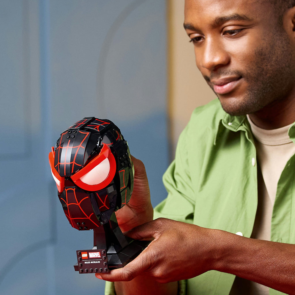 LEGO® Marvel Super Heroes Miles Morales Mask - Mô Hình Mặt Nạ Siêu Anh Hùng - LEGO 76329 - Góc nhìn khác 3
