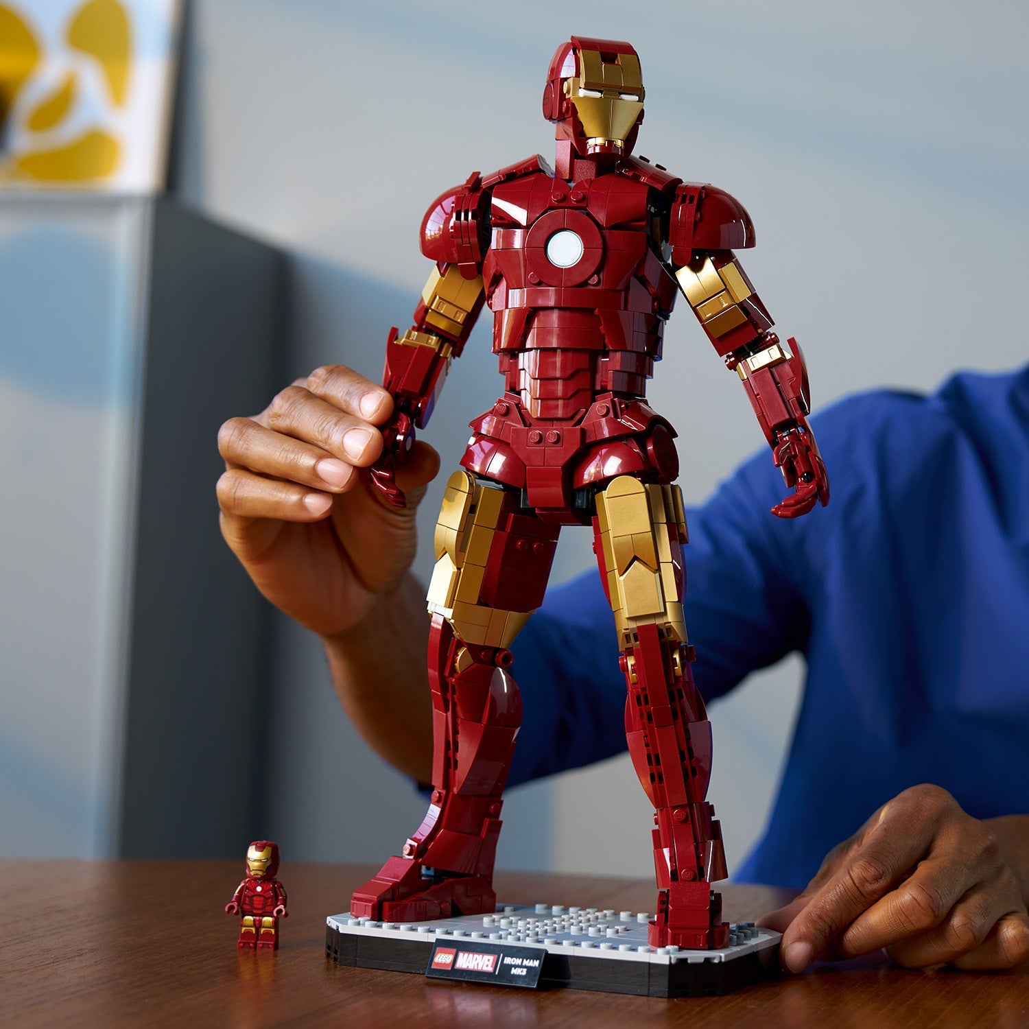 LEGO® Marvel Iron Man Mark 3 Collectors’ Edition - Mô Hình Lắp Ráp Siêu Anh Hùng - LEGO 76344 - Hình ảnh bổ sung 6