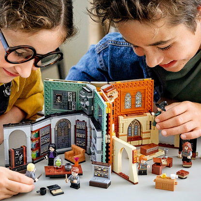 LEGO® Harry Potter Hogwarts™ Moment: Potions Class - Đồ chơi lắp ráp Lớp học Độc dược - LEGO 76383 LEGO - ảnh 2 - Lego