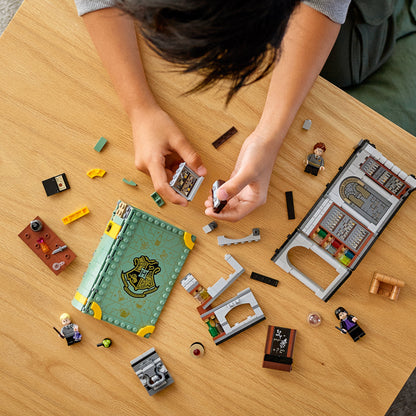 LEGO® Harry Potter Hogwarts™ Moment: Potions Class - Đồ chơi lắp ráp Lớp học Độc dược - LEGO 76383 - Góc nhìn khác 3