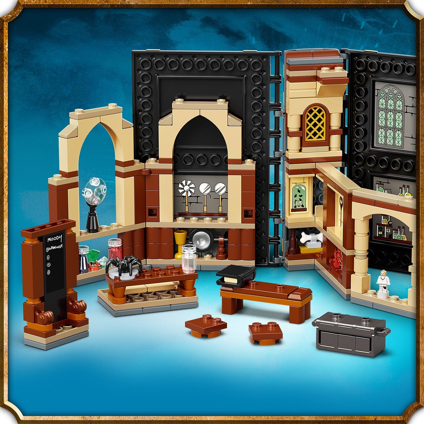 LEGO® Harry Potter™ Hogwarts™ Moment: Defence Class - Bộ Lắp Ráp Lớp Học Phòng Chống Nghệ Thuật Hắc Ám - LEGO 76397 - Hình ảnh bổ sung 9