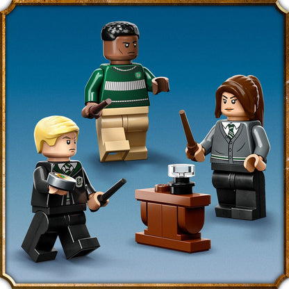 LEGO® Harry Potter™ Slytherin™ House Banner - Bộ Lắp Ráp Biểu Ngữ Nhà Slytherin - LEGO 76410 - Hình ảnh bổ sung 9
