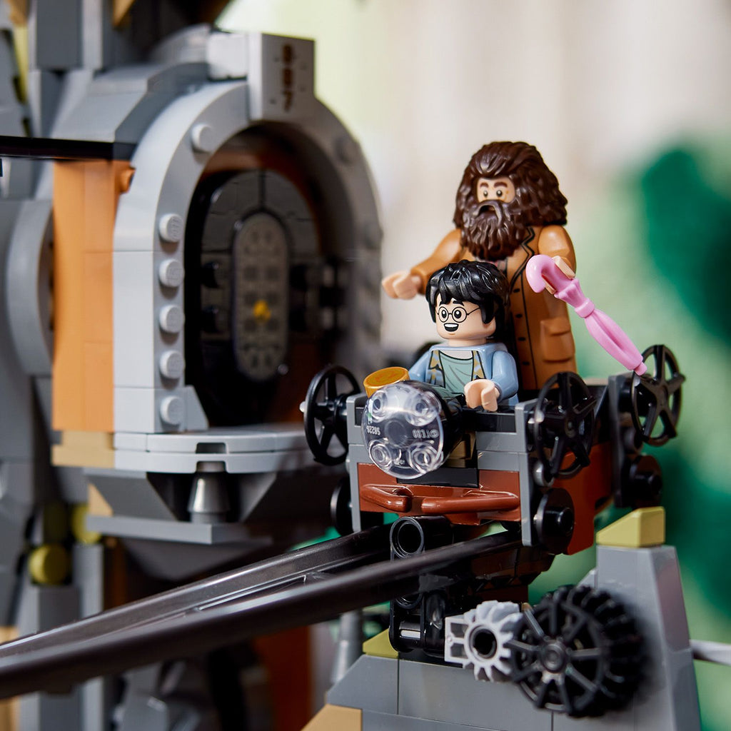 LEGO® Harry Potter™ Gringotts™ Wizarding Bank - Collectors Edition - Mô hình Ngân hàng Phù thủy Phiên bản Sưu tầm LEGO 76417 