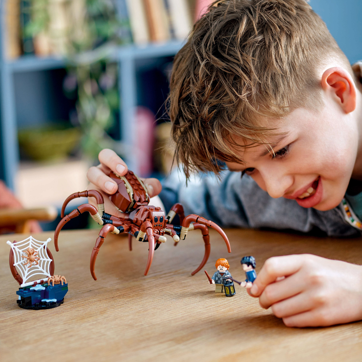 LEGO® Harry Potter™ Aragog in the Forbidden Forest™ - Đồ chơi lắp ráp Nhện Aragog 76434 - LEGO - Hình ảnh bổ sung 4