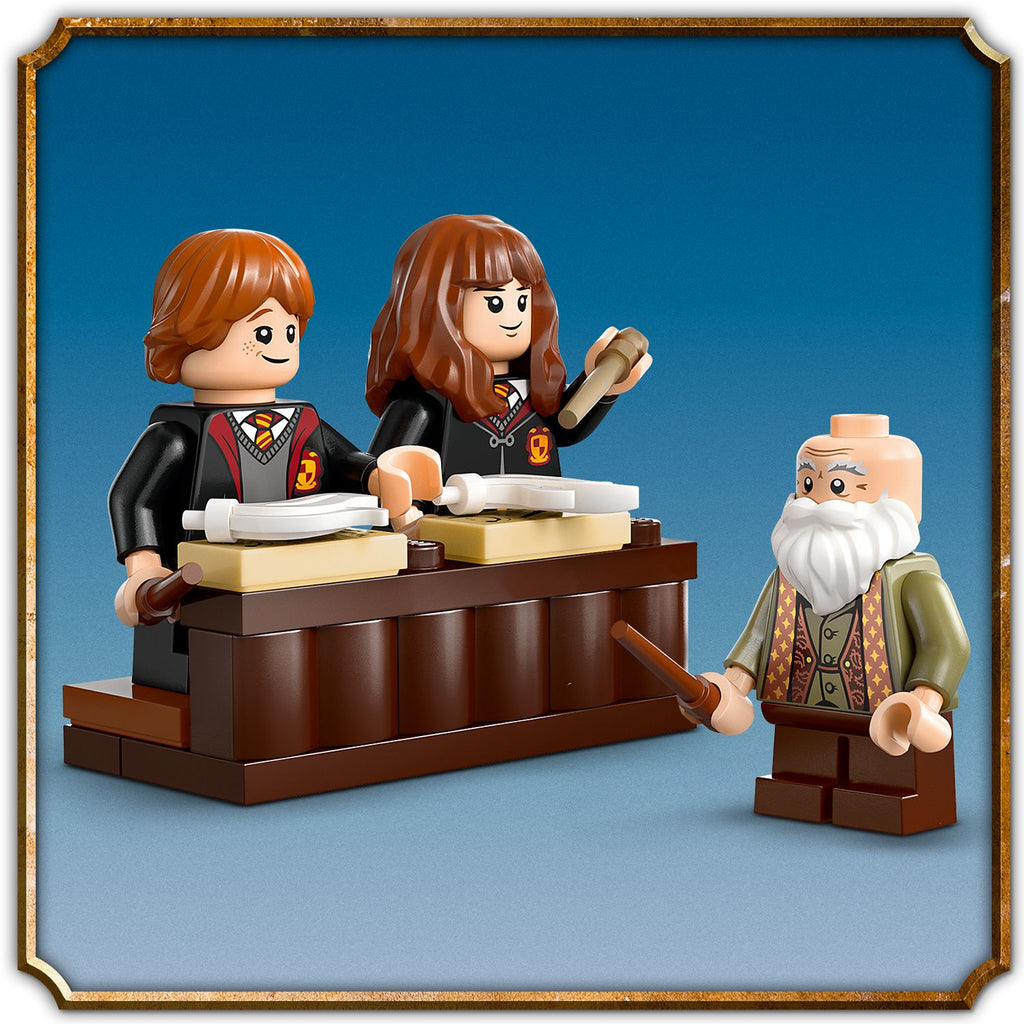 LEGO® Harry Potter™ Hogwarts™ Castle: Charms Class - Bộ Lắp Ráp Lớp Học Bùa Chú #76442 - LEGO Chính Hãng - Hình ảnh bổ sung 6