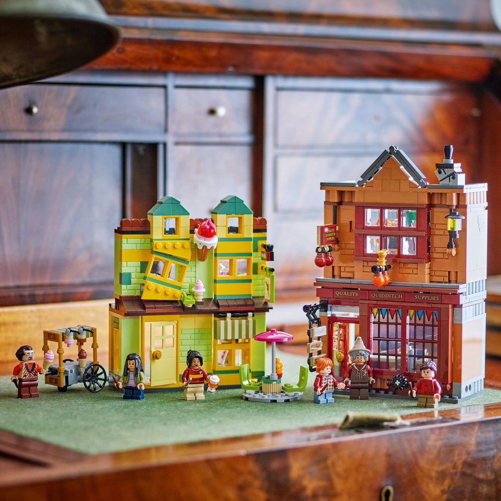 LEGO® Harry Potter™ Quality Quidditch™ Supplies & Ice Cream - Bộ Lắp Ráp Hẻm Xéo Diagon Alley - LEGO 76452 - Hình ảnh bổ sung 5