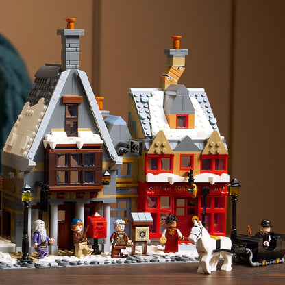 LEGO® Harry Potter™ Hogsmeade™ Village – Collectors' Edition - Mô hình Làng Hogsmeade LEGO 76457 LEGO - ảnh 4 - Lego Construc