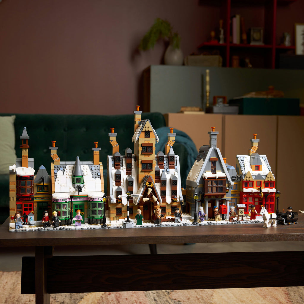 LEGO® Harry Potter™ Hogsmeade™ Village – Collectors' Edition - Mô hình Làng Hogsmeade LEGO 76457 - Hình ảnh bổ sung 5