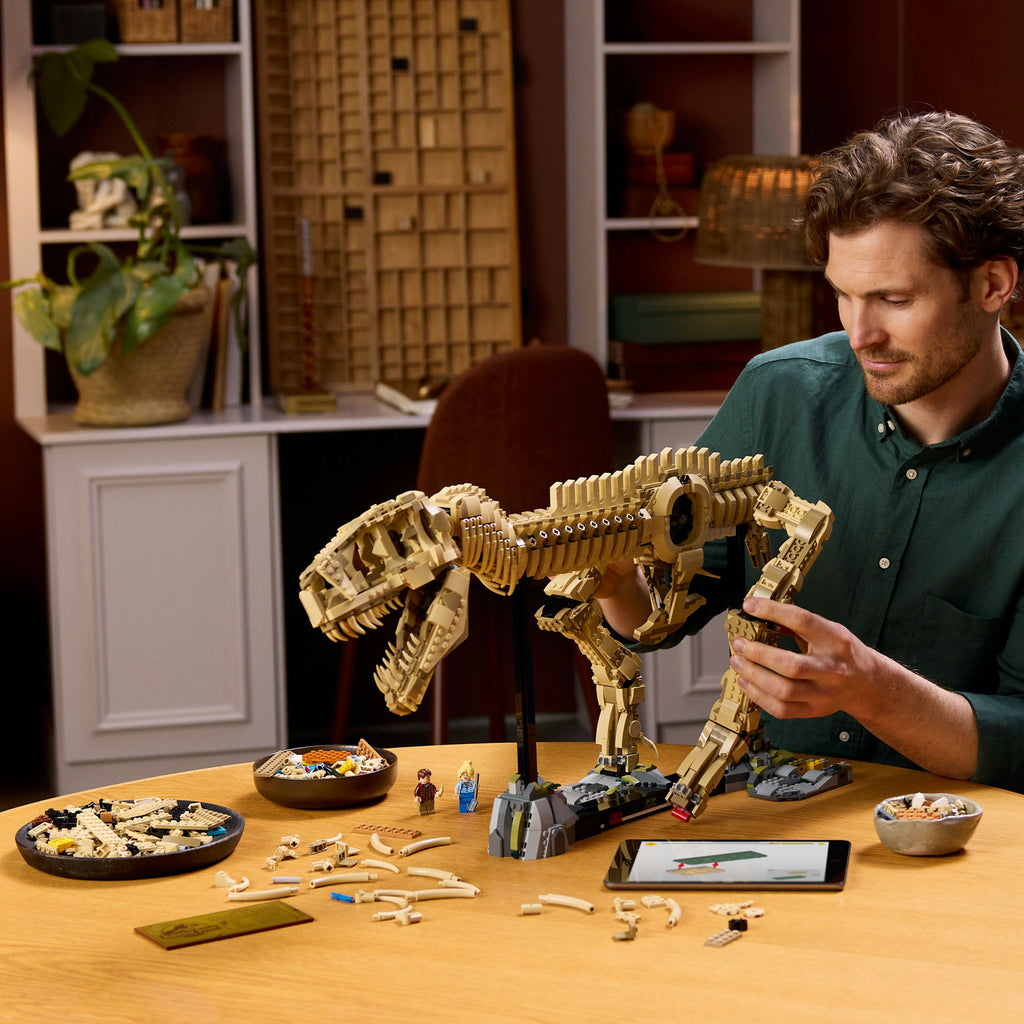 LEGO® Jurassic World Dinosaur Fossils: Tyrannosaurus rex - Bộ Mô Hình Hoá Thạch Khủng Long T-Rex - LEGO 76968 - Hình ảnh bổ sung 5
