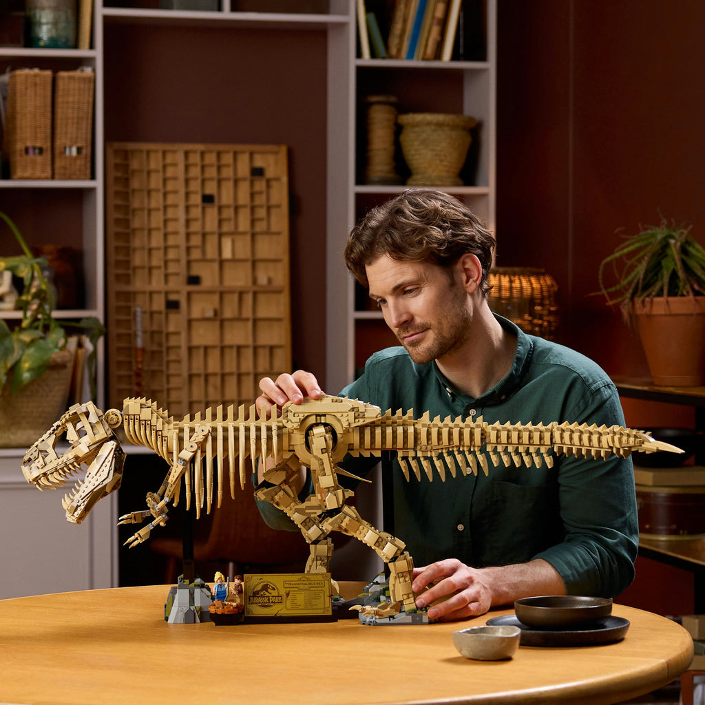 LEGO® Jurassic World Dinosaur Fossils: Tyrannosaurus rex - Bộ Mô Hình Hoá Thạch Khủng Long T-Rex - LEGO 76968 - Hình ảnh bổ sung 4