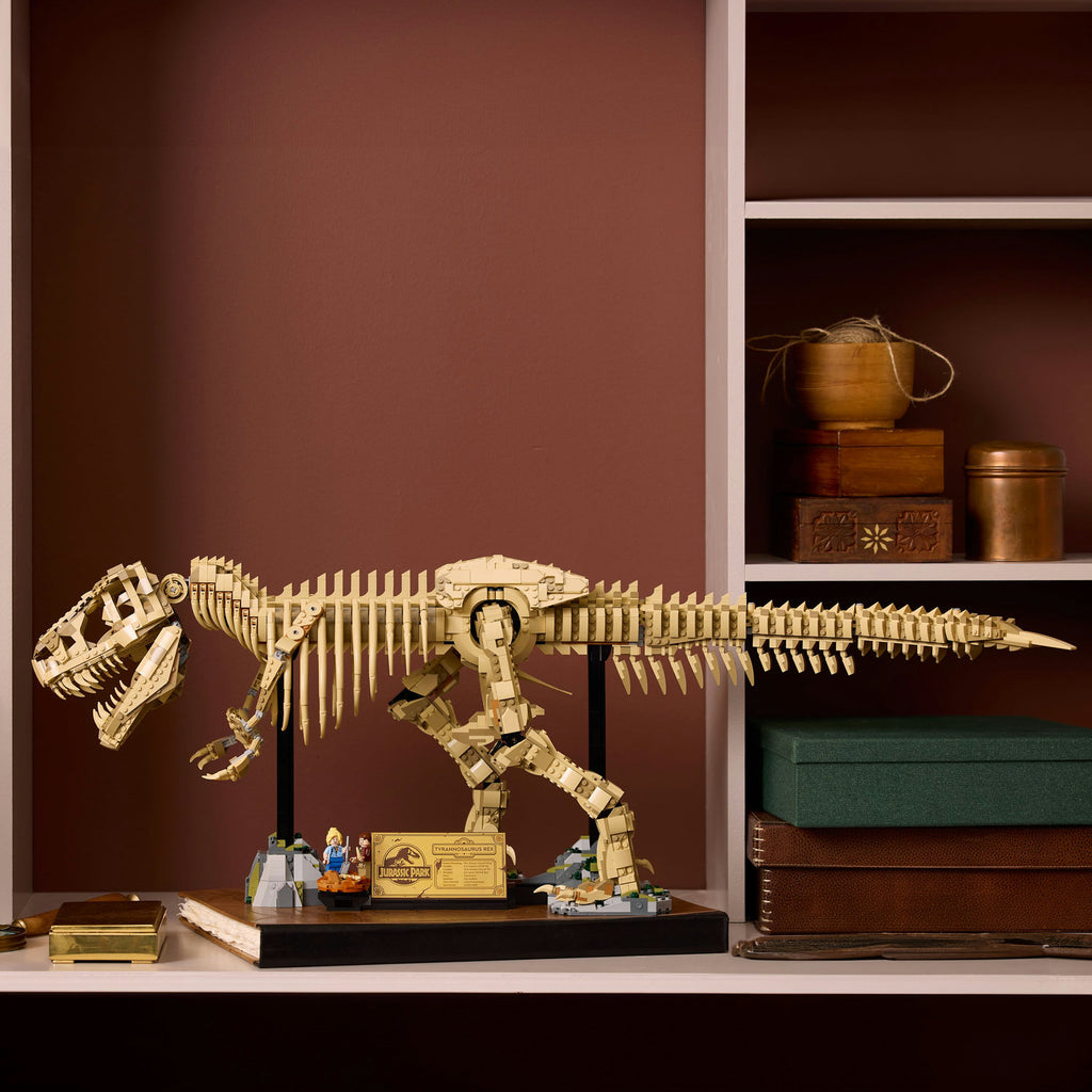 LEGO® Jurassic World Dinosaur Fossils: Tyrannosaurus rex - Bộ Mô Hình Hoá Thạch Khủng Long T-Rex - LEGO 76968 - Góc nhìn khác 3