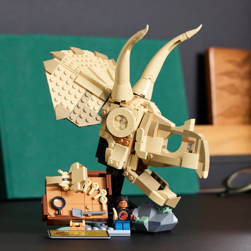 LEGO® Jurassic World™ Dinosaur Fossils: Triceratops Skull - Bộ Lắp Ráp Hộp Sọ Khủng Long - LEGO 76969 - Hình ảnh bổ sung 5