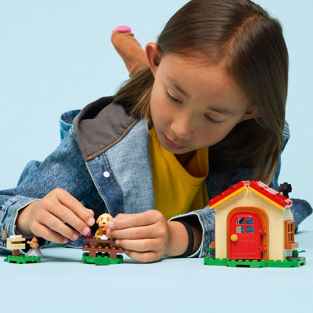 LEGO® Animal Crossing™ Goldie’s Cosy House - Bộ Đồ Chơi Lắp Ráp Ngôi Nhà Của Goldie - LEGO 77058 - Góc nhìn khác 3